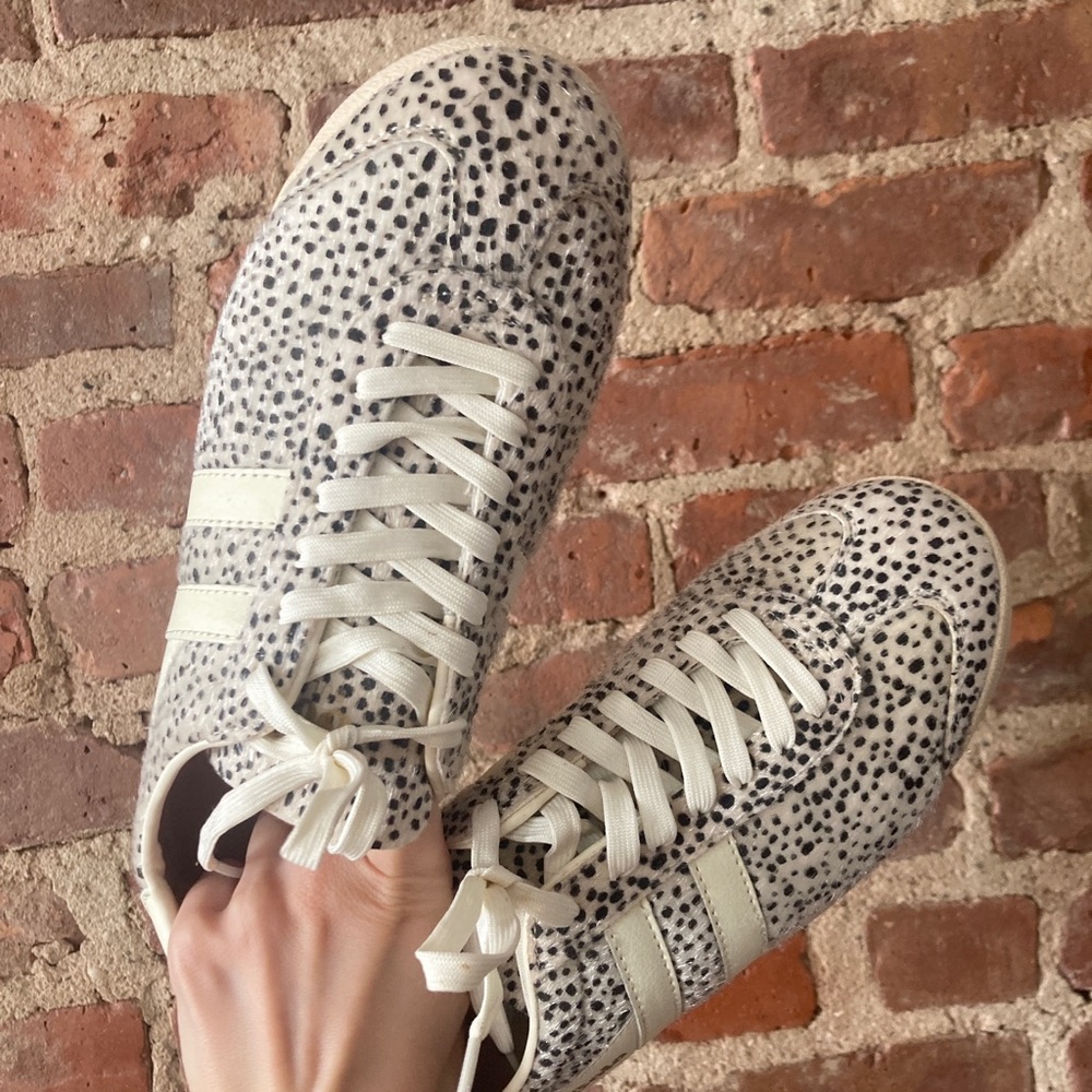 adorable Gola leather sneakers! ✨